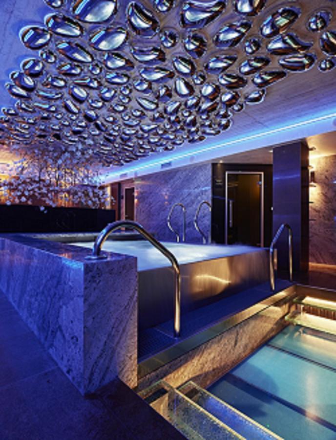 Theatre Hotel Όλομουτς Εξωτερικό φωτογραφία