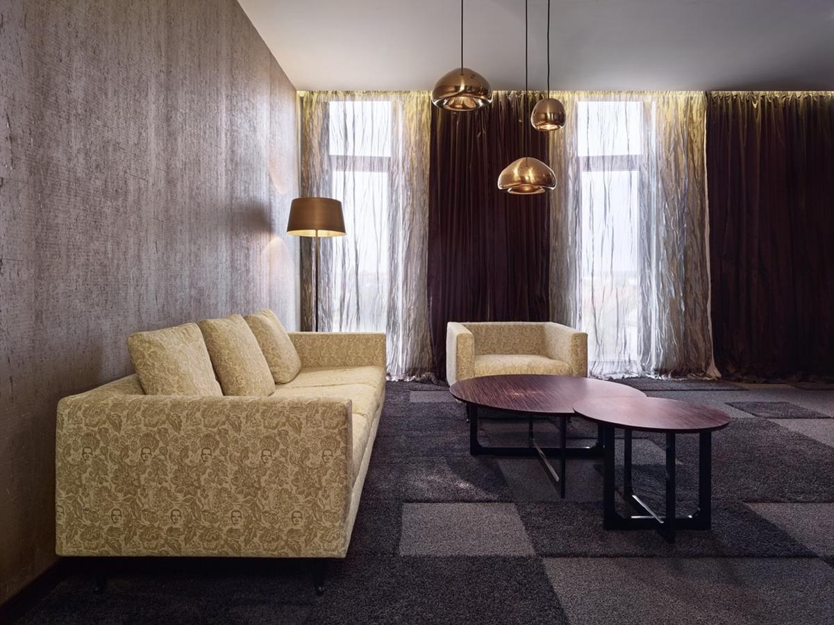 Theatre Hotel Όλομουτς Εξωτερικό φωτογραφία