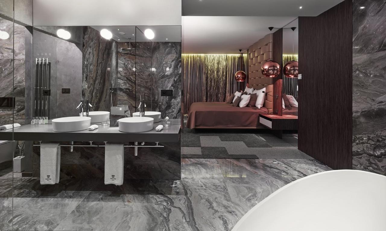 Theatre Hotel Όλομουτς Εξωτερικό φωτογραφία